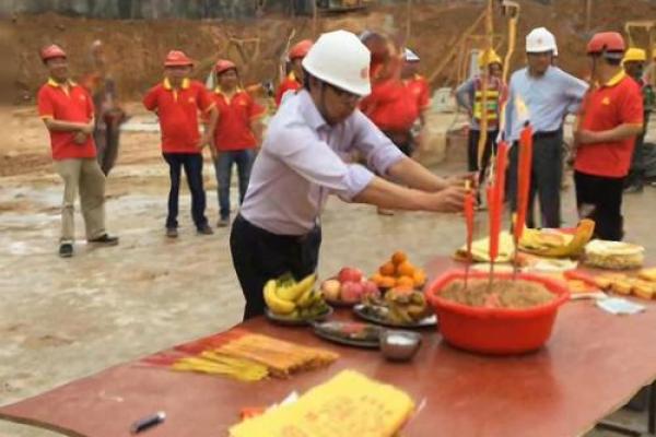 明天适合动土开工吗(明天适合动土盖房吗)