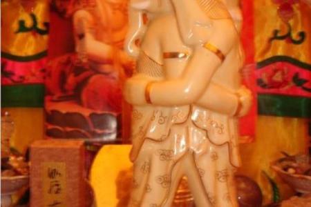 恩光天贵在夫妻宫_恩光星在夫妻宫女命