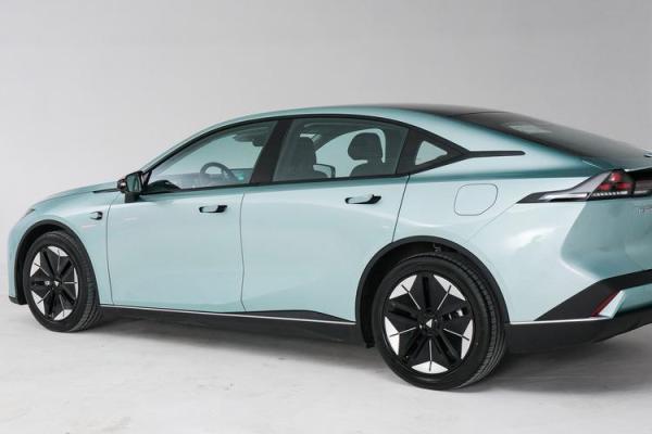 4月21日适合提新车吗