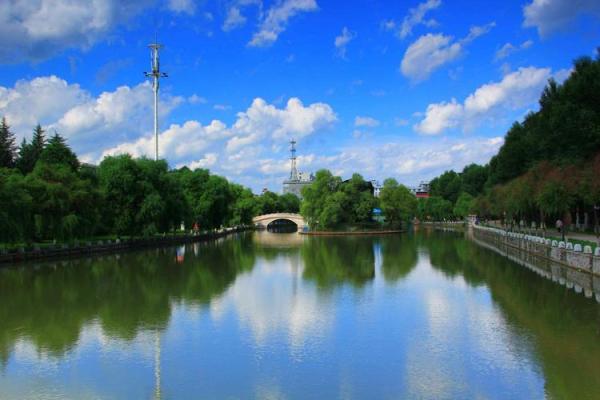 天水一色猜一生肖(天水一色打一成语)
