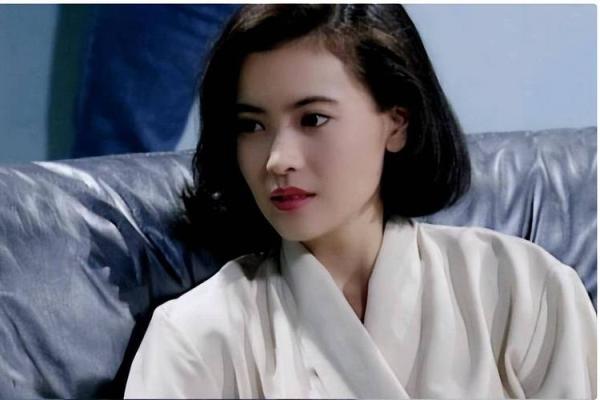 蓝洁瑛八字命理解析揭秘其命运起伏之谜