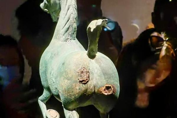 “马踏飞燕”打一准确动物生肖，马踏飞燕是什么生肖答案解释释义落实