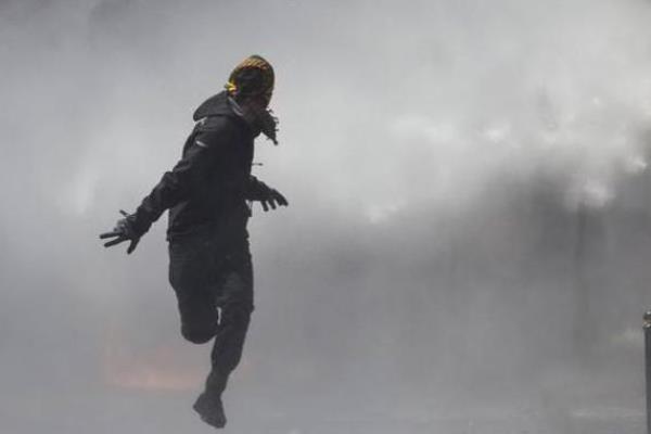 梦见被人跟踪是什么意思